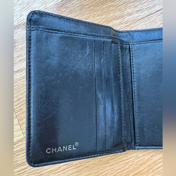 Preloved Chanel Trifold Wallet Black - Picture 4 of 7